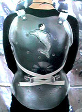Photograph of Ju's brace viewed from behind